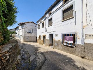 Casa  Calle espeñas. Casa con gran potencial en el corazón de jarandilla de la vera