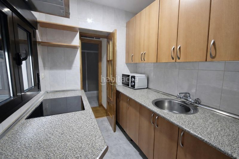 Foto d72b18b0-0945-4d31-b30c-d7077dbe4619. Apartament a Centro Ciudad Plasencia