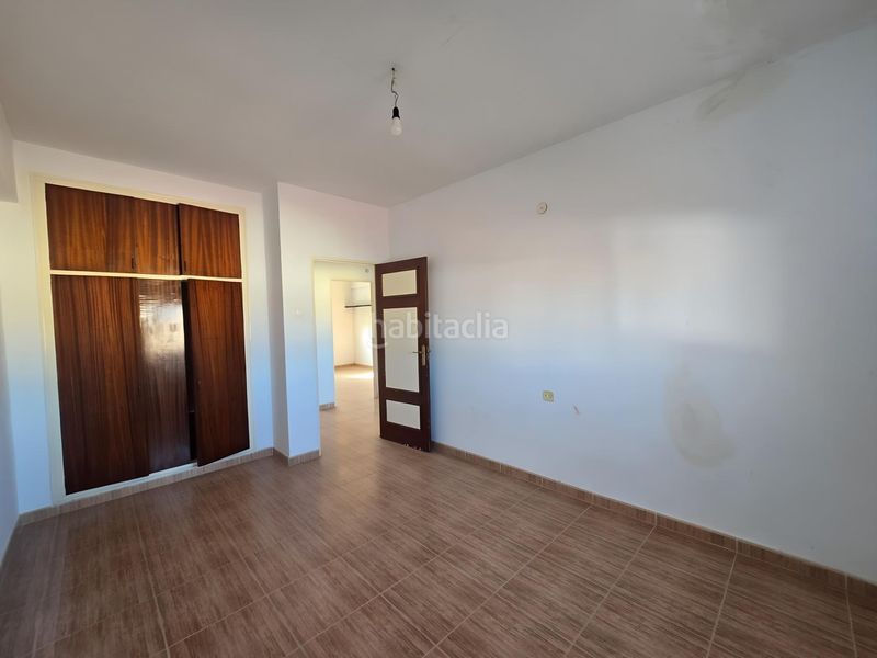 Foto 5451690b-ee35-4687-8f6f-3f3710c23781. Pis a Zona Sur - Av. De España - San Miguel Plasencia