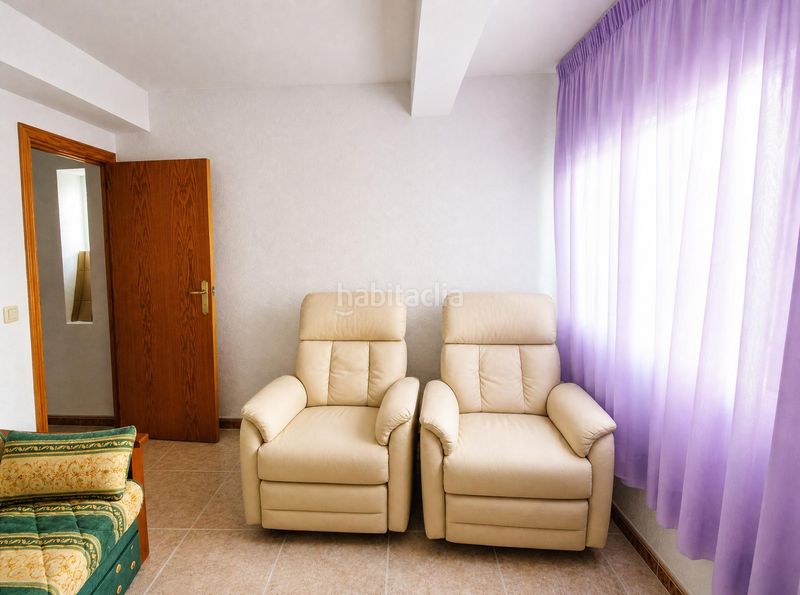 Foto b315ff96-c166-484d-a0db-7e4ab85efeb0. Casa in Cabrero