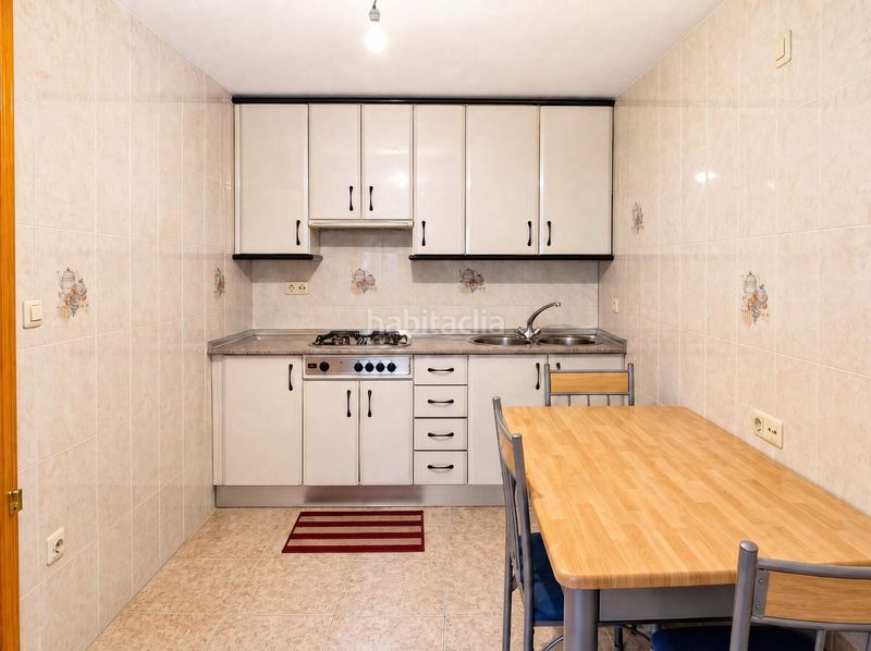 Foto c6c02d5e-5e0f-4351-a68d-c3165ad381e4. Casa in Cabrero