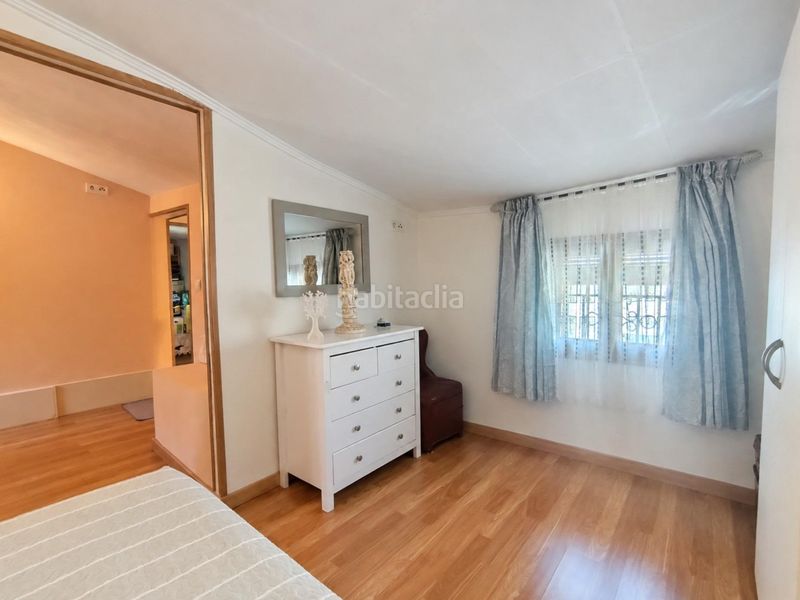 Foto b8fdf369-4953-4d42-aaf5-88a1da8643a9. Casa amb calefacció a Serradilla