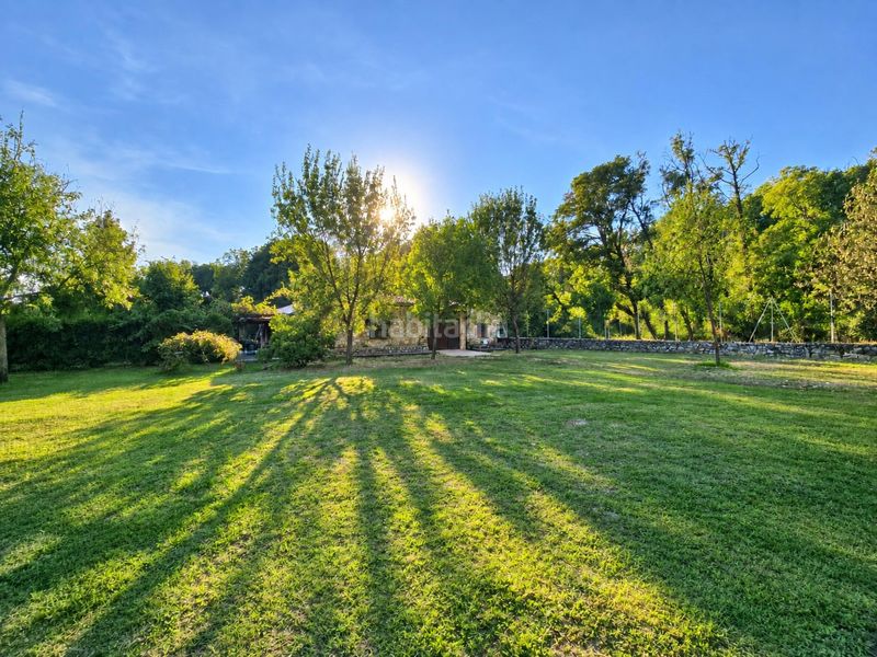 Foto 106fa51d-d8fa-48f3-a648-9d118b4aecd2. Chalet magnífico chalet en venta, carretera soria plasencia. paraje navamolino en Casas del Castañar
