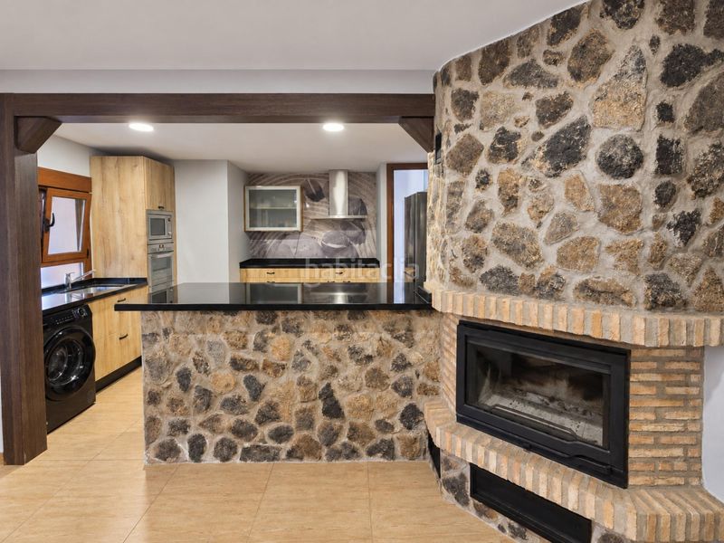 Foto 166359f9-de83-470d-8460-5a1bf1b21480. Chalet magnífico chalet en venta, carretera soria plasencia. paraje navamolino en Casas del Castañar