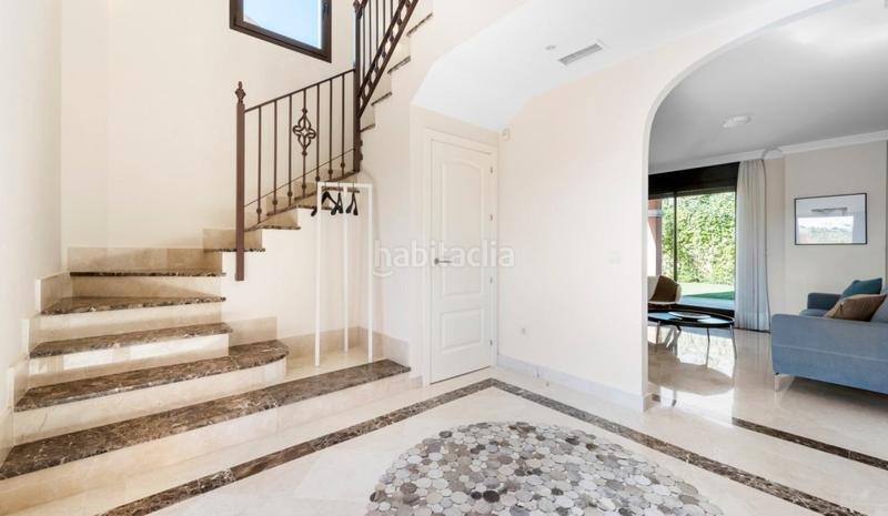 Foto 70fb37a9-eef6-4ae9-8192-080f19d49d74. Chalet venta de villas de lujo y pareados . en Valle Romano Golf Estepona