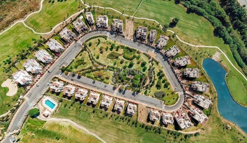 Foto 7c1cecfa-fe45-4123-8ced-d40542d255d6. Chalet venta de villas de lujo y pareados . en Valle Romano Golf Estepona