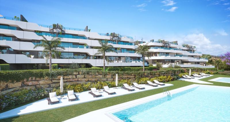 Foto 22f8c3a7-a563-4684-9812-304a55b2ecb1. Piso promoción ubicada a medio camino entre y marbella. en Estepona