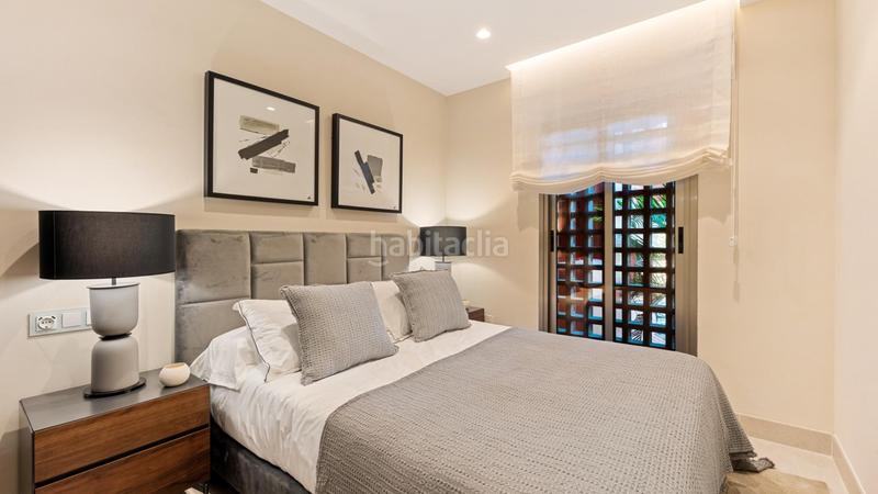 Foto 11f18ff7-348a-4f6a-9f47-be27ff6e78bf. Apartament amb aparcament piscina a Guadalmansa Estepona