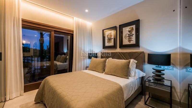 Foto 27664f08-f3e3-4916-a33f-d84b598ccc1d. Apartament amb aparcament piscina a Guadalmansa Estepona