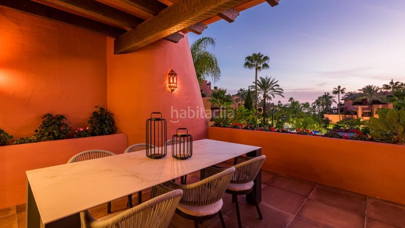 Foto c144e566-4f02-47f7-8eba-0ce752e9ded4. Apartament amb aparcament piscina a Guadalmansa Estepona