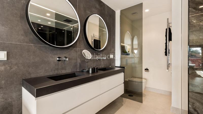 Foto cbe05782-1f6c-4627-a474-0be1201d8117. Apartament amb aparcament piscina a Guadalmansa Estepona