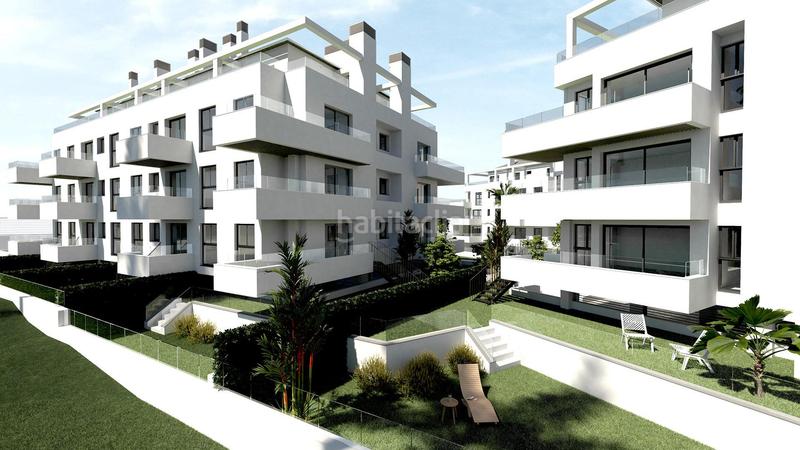 Foto 078260c5-d2dc-4563-857d-c86865d9bda4. Apartamento maravilloso apartamento con instalaciones de primera clase, incluyendo canchas de pádel y gimnasio, en Mijas