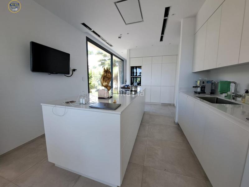 Foto ecfac914-e952-4d7b-a1c2-88331f2c8b1b. Miete chalet mit heizung parking pool in Paraiso - Barronal Estepona
