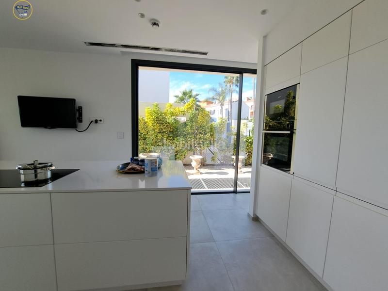 Foto fde5673a-c236-40b7-b9ff-35e51e7a9d4c. Miete chalet mit heizung parking pool in Paraiso - Barronal Estepona