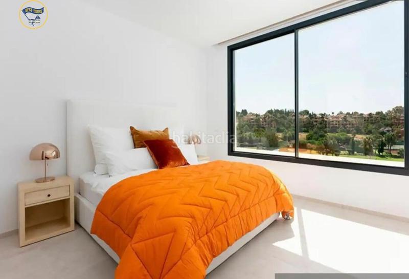 Foto 8b91de66-ee5b-4181-b67e-de6d1529bf83. Rent chalet with heating parking pool in Paraiso - Barronal Estepona