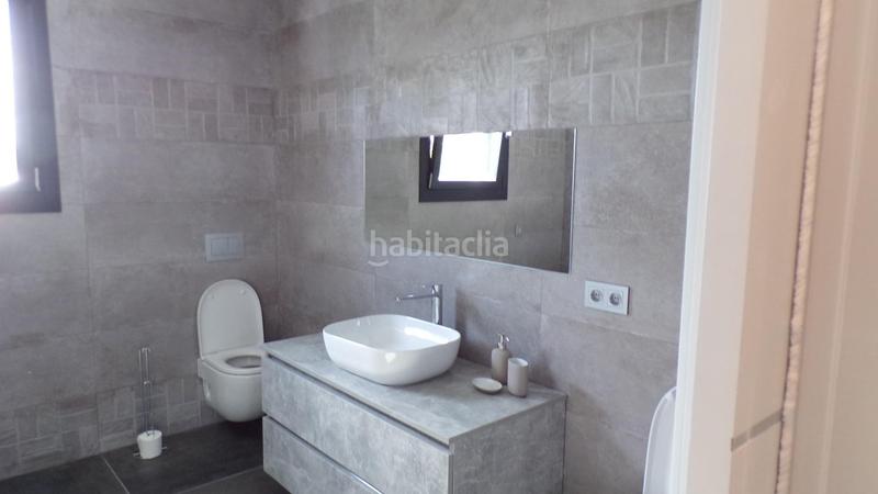 Foto 5f8bc6cf-8f67-4d7f-964c-641ced1c6628. Affitto chalet con riscaldamento parcheggio piscina in Marbella