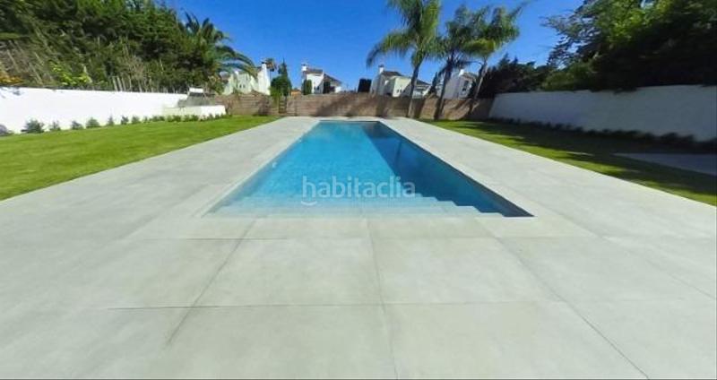 Foto 1ab258ac-cca1-41dd-b98a-bbd2c30717d4. Rent chalet with heating parking pool in Las Brisas Marbella
