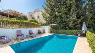 Xalet  Los algarrobos-el rosario. Bonita villa en el rosario, marbella