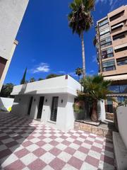 Lloguer Apartament  Avenida ricardo soriano. Casa independiente reformada completamente en el centro de marbe