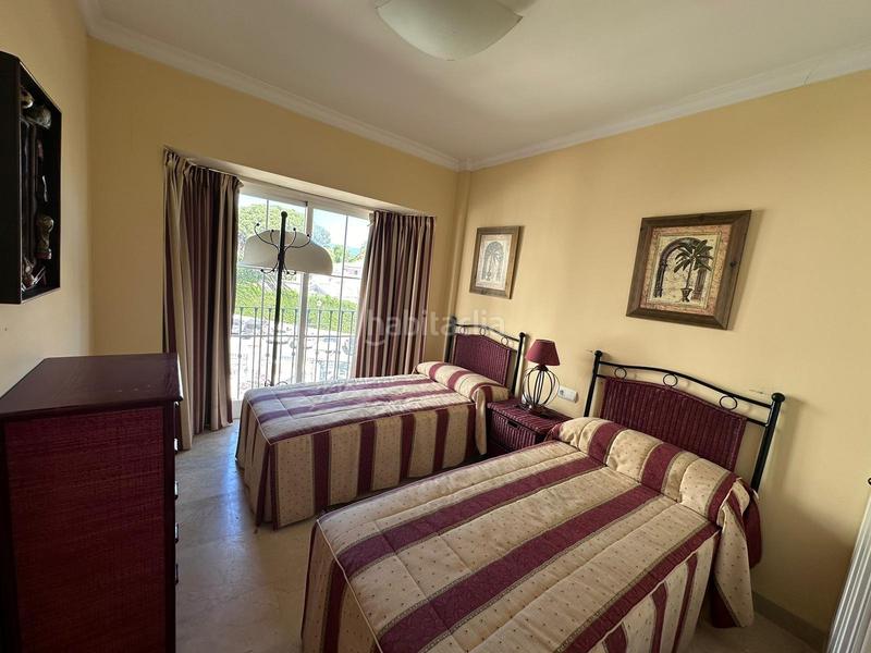 Foto 5fb902b2-2e9e-4db6-9ef1-14296b29c313. Pis amb calefacció aparcament piscina a Puerto Banús Marbella