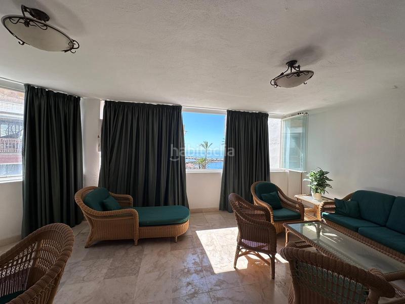 Foto d1dc2c41-1d5c-494d-b9c2-6b38e2ea04c5. Pis amb calefacció aparcament piscina a Puerto Banús Marbella