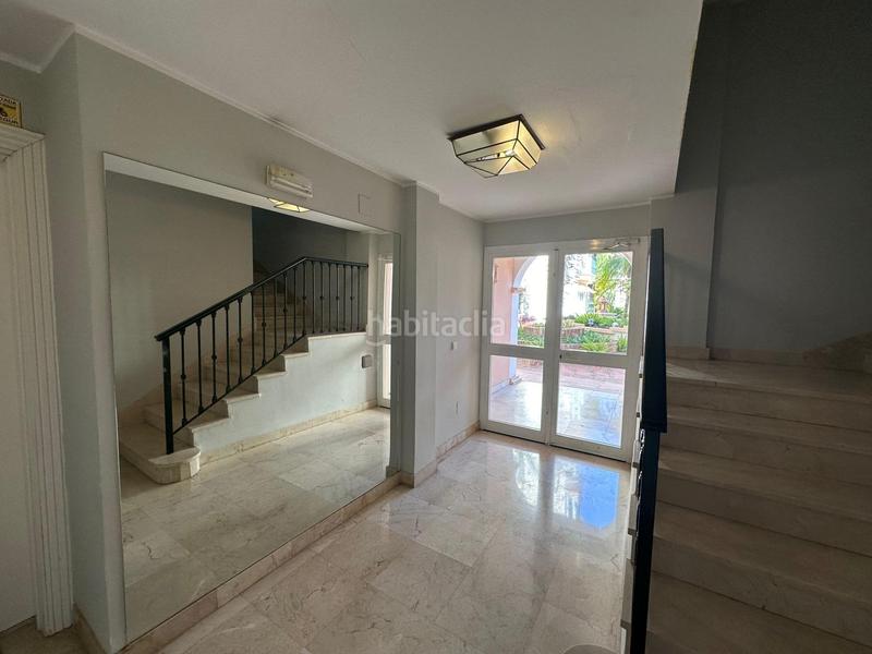 Foto d9e412ba-ea8d-4324-8daa-b36cd044dea3. Pis amb calefacció aparcament piscina a Puerto Banús Marbella