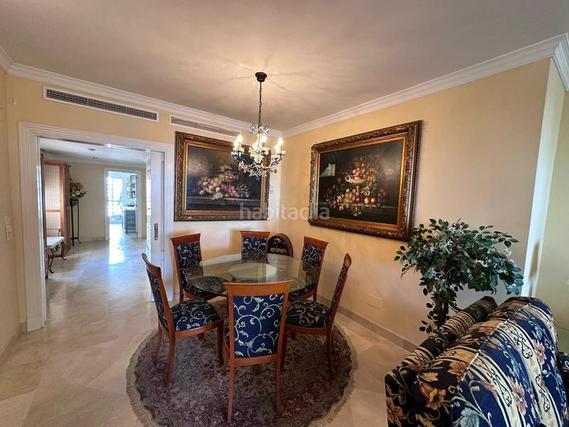 Foto fbfbb229-7ab9-435f-a8b4-230223e5919d. Pis amb calefacció aparcament piscina a Puerto Banús Marbella