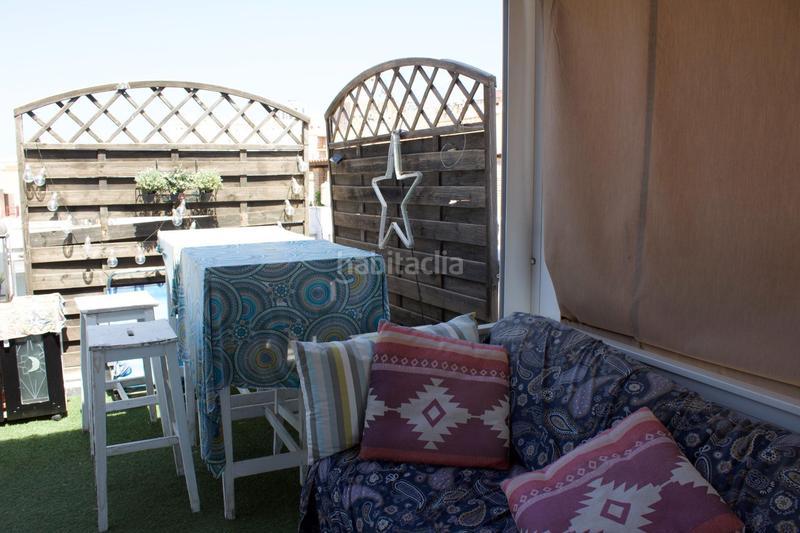 Foto 2fbcc02f-53b5-4949-a05c-e14fe96d8e3d. Casa a Parque Ayala - Jardín de la Abadía - Huelín Málaga