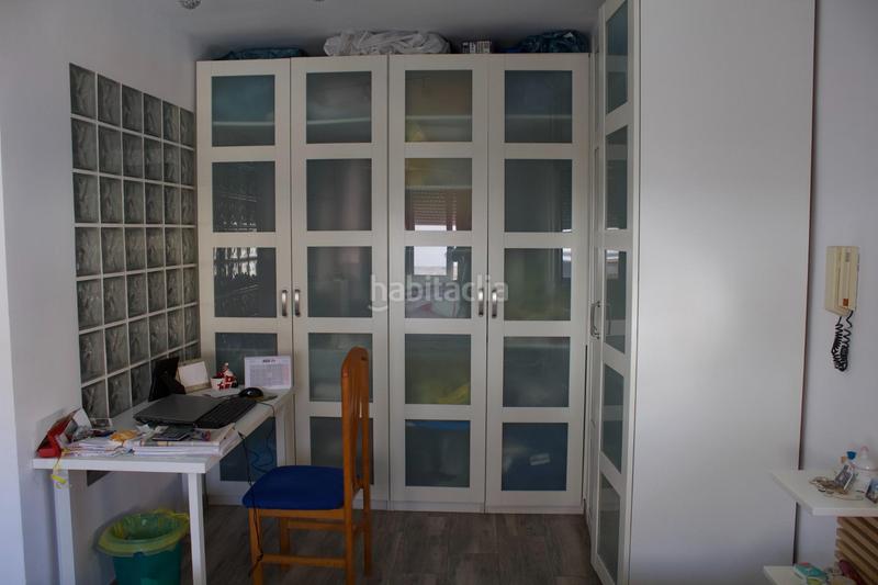 Foto 7ba3fb70-6a1b-412e-9b40-132f0ea2cfe9. Casa a Parque Ayala - Jardín de la Abadía - Huelín Málaga