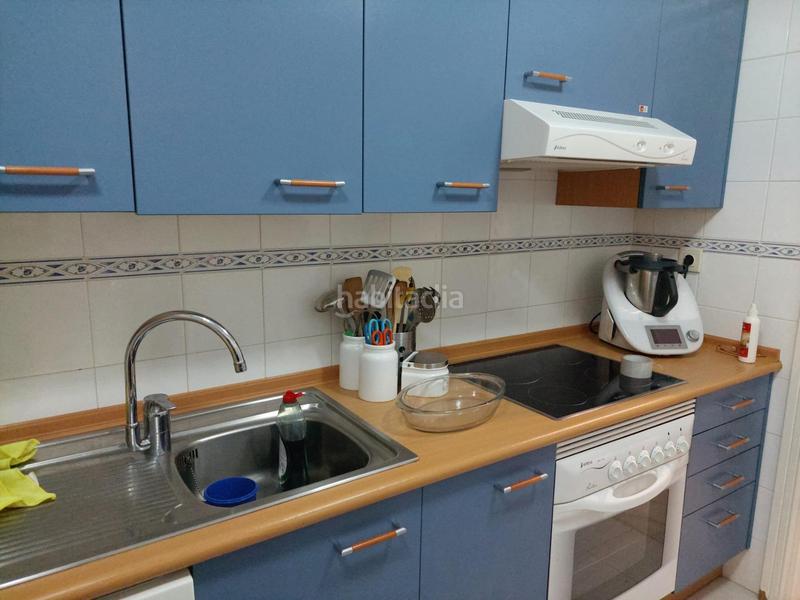 Foto 52abd4a3-3c5b-4020-ad70-ce2632c40d0b. Alquiler piso exclusivo piso con terraza, piscina y garaje incluido en Marbella