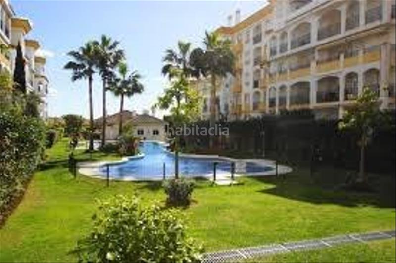 Foto 90535dbc-a685-4b7f-a870-0984fc984a96. Alquiler piso exclusivo piso con terraza, piscina y garaje incluido en Marbella