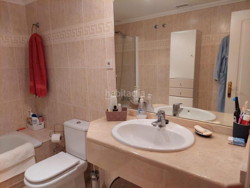 Foto a903f8b0-bdb3-47cc-8163-836297783e78. Alquiler piso exclusivo piso con terraza, piscina y garaje incluido en Marbella