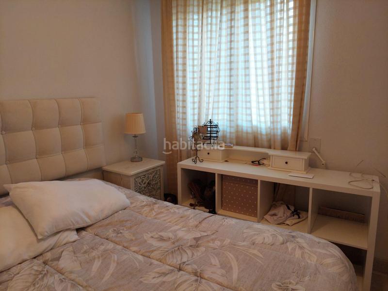 Foto d0e94e85-c6f8-41ad-8acb-89b72cbee24f. Alquiler piso exclusivo piso con terraza, piscina y garaje incluido en Marbella
