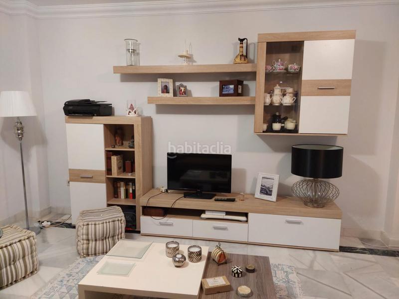 Foto f547838c-ec00-414f-b9e4-5dc924e6052c. Alquiler piso exclusivo piso con terraza, piscina y garaje incluido en Marbella
