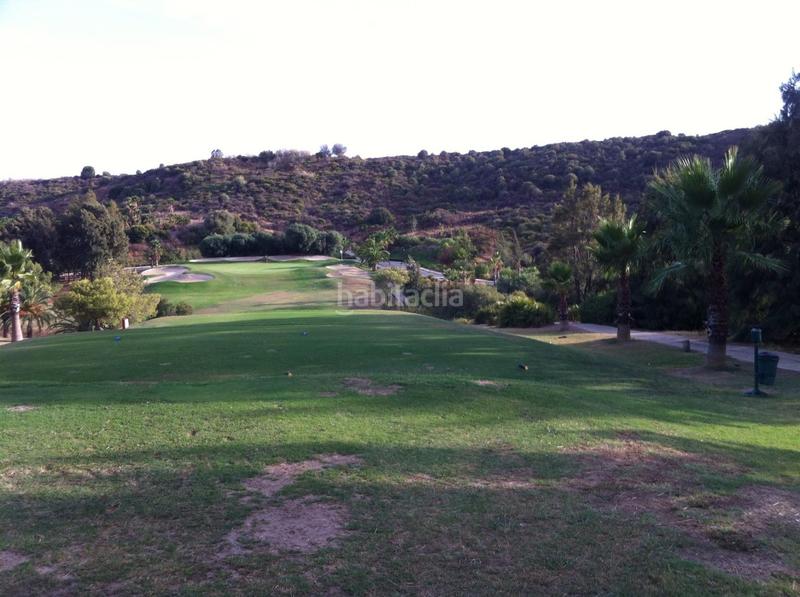 Foto ae9537b6-eb6c-4fe4-90e9-5cd8cd0c322c. Terrain résidentiel dans Centro Estepona