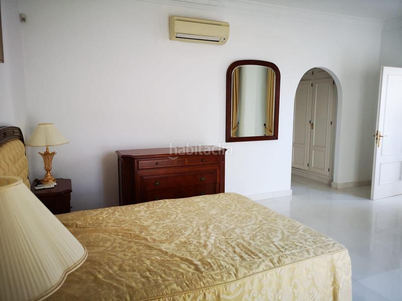 Foto 298b1c73-e519-4db4-bc98-20c2c712cfab. Chalet avec chauffage parking piscine dans La Carolina - Guadalpín Marbella