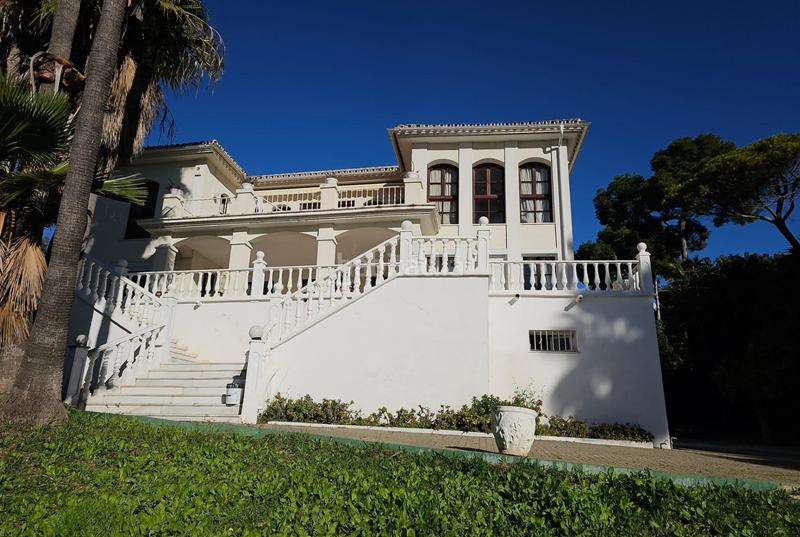 Foto 2d846066-a27e-489a-8a8f-862a85de9e88. Chalet avec chauffage parking piscine dans La Carolina - Guadalpín Marbella