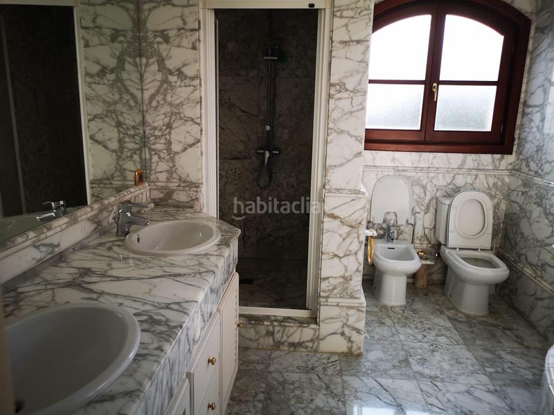 Foto 4424e58e-b8c5-4b50-8983-f76d6f0c31da. Chalet avec chauffage parking piscine dans La Carolina - Guadalpín Marbella