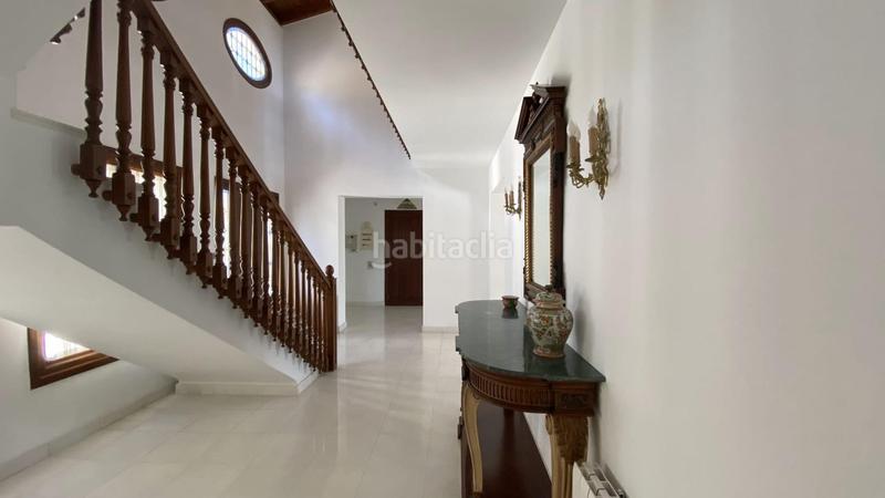 Foto 9623556d-200e-457b-b80e-41a3b0960789. Chalet avec chauffage parking piscine dans La Carolina - Guadalpín Marbella