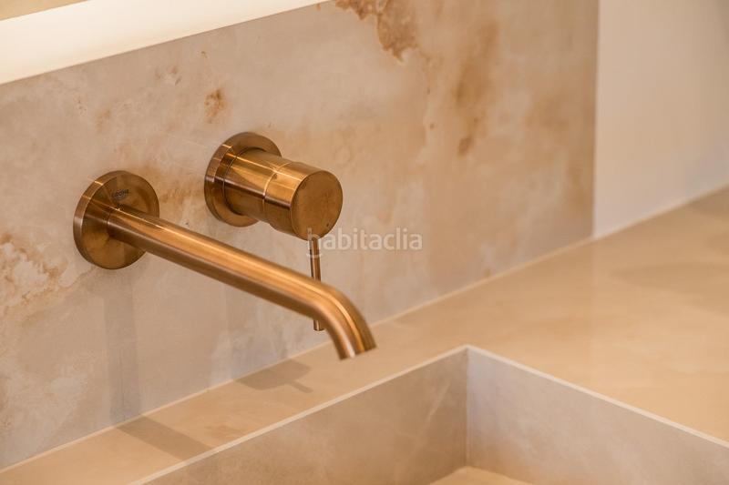 Foto 0cc789ab-87f4-43ea-a39f-fdd527aa96eb. Ático elegancia, lujo y mar en un ático único en El Velerín Estepona