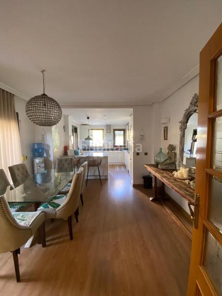 Foto 81ccc7b8-433a-4913-93f1-757386468d98. Rent penthouse with parking in Playa Bajadilla - Puertos Marbella