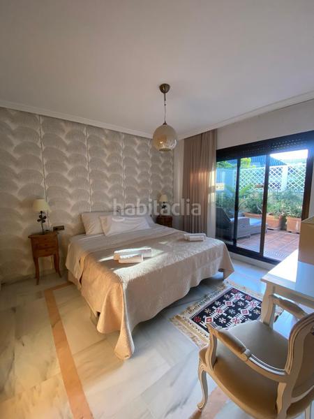 Foto e8a72f33-24a9-4d74-a336-5cb99aab6763. Rent penthouse with parking in Playa Bajadilla - Puertos Marbella
