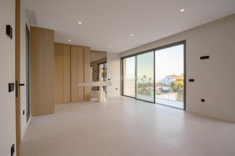 Foto 49d758ac-9aaf-43b1-b933-b433e1512a42. Casa amb aparcament piscina a Guadalobón Estepona