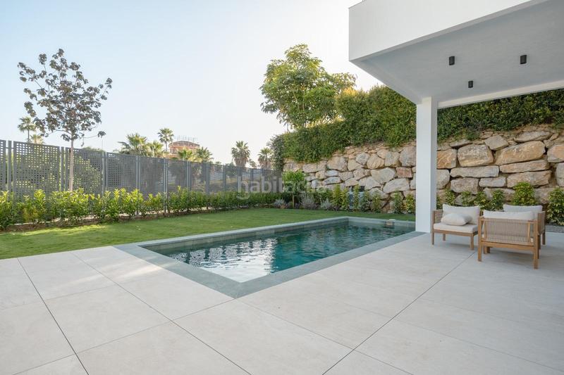 Foto ad092709-340a-48ff-9d47-dc7a896e5965. Casa amb aparcament piscina a Guadalobón Estepona