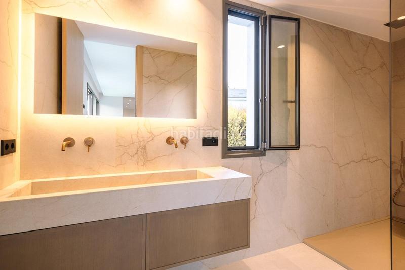 Foto e65dd988-2927-4311-ae2b-d446e35431b6. Casa amb aparcament piscina a Guadalobón Estepona