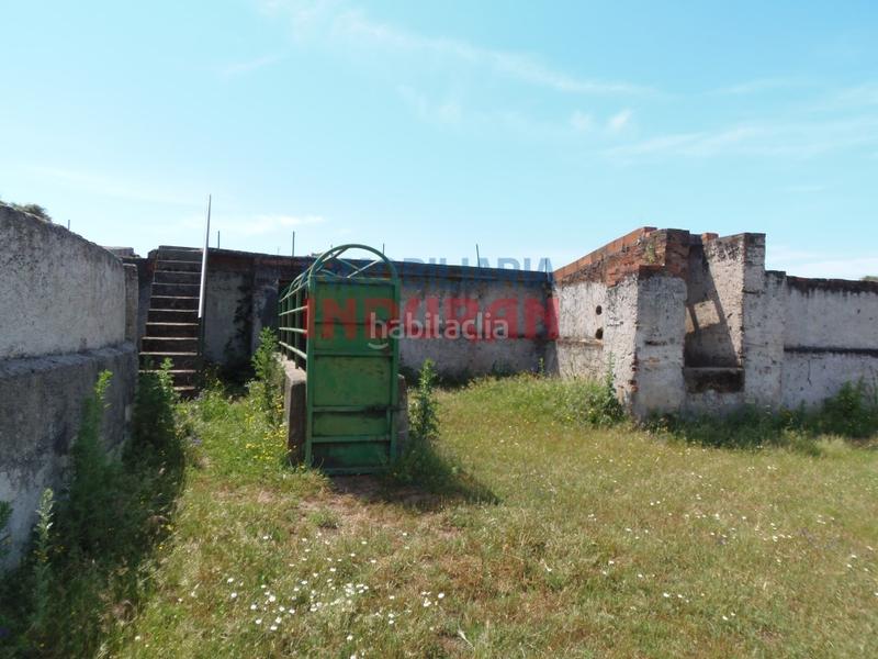 Foto f091c16d-4255-43aa-b159-eaaaf57eb360. Casa a Casatejada