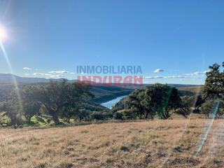 Masia a Valdeverdeja. Finca rústica en el ribero del rio tajo.