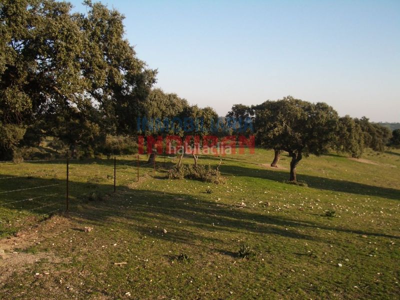 Foto ef9a4709-39ac-4e53-9bb9-e5a18b3a7193. Casa a Valdehúncar