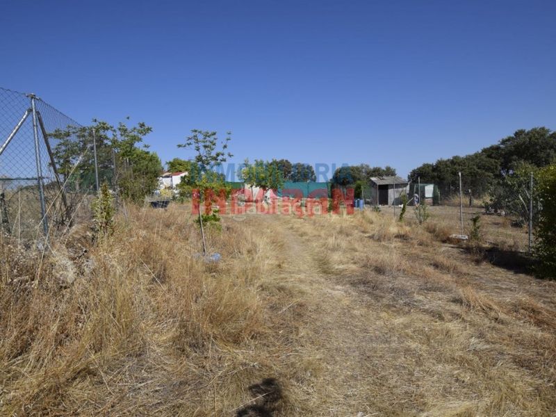 Foto 75c39cfb-f97c-4219-a367-66e012b28b47. Terreno residenziale in Valdehúncar