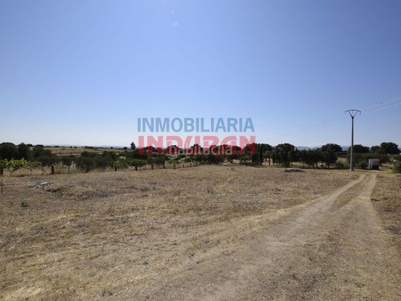 Foto af0f2056-ff87-4916-9f98-2be5f5802fcc. Terreno residenziale in Valdehúncar